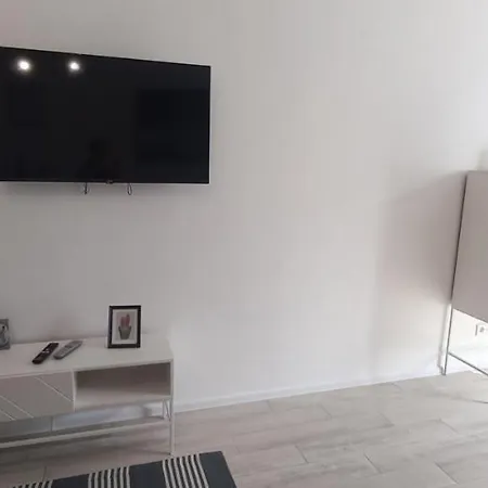 Apartment Sweet *